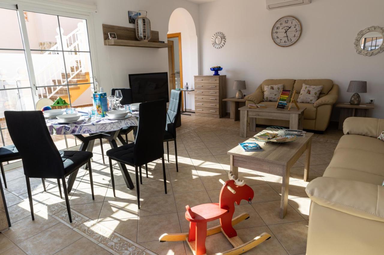 Perfect For Family Holidays With Private Pool, Near Beach And Golf- Villa Ashley Costa De Antigua Exterior foto